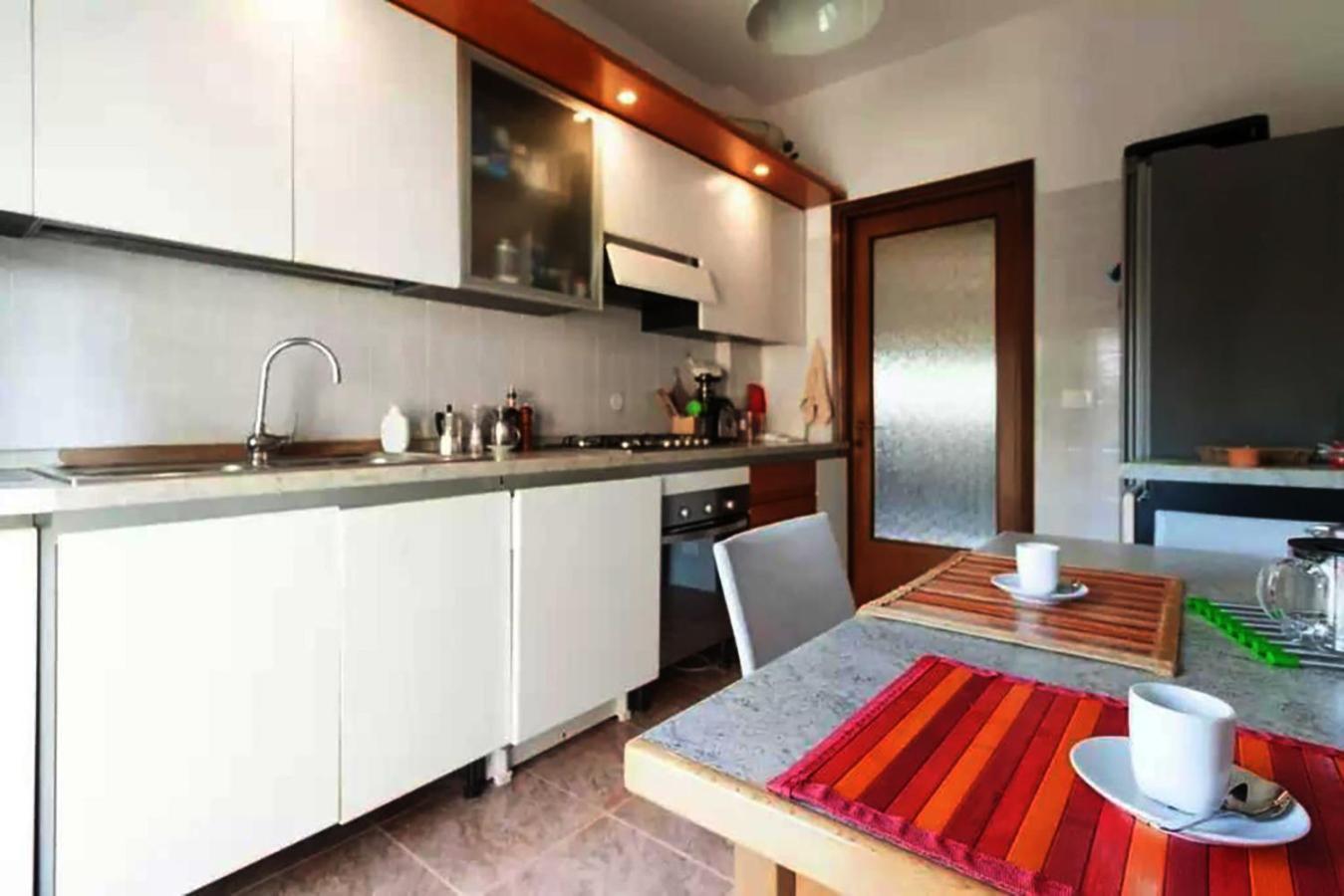 A Soli 15 Minuti Da Venezia Bus Sotto Casa เมสเตร ภายนอก รูปภาพ