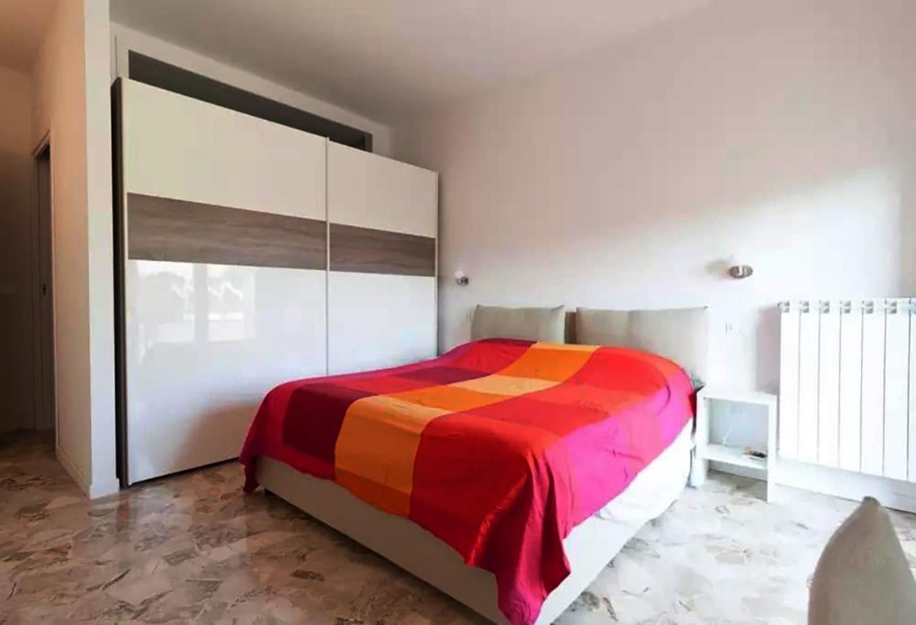 A Soli 15 Minuti Da Venezia Bus Sotto Casa เมสเตร ภายนอก รูปภาพ